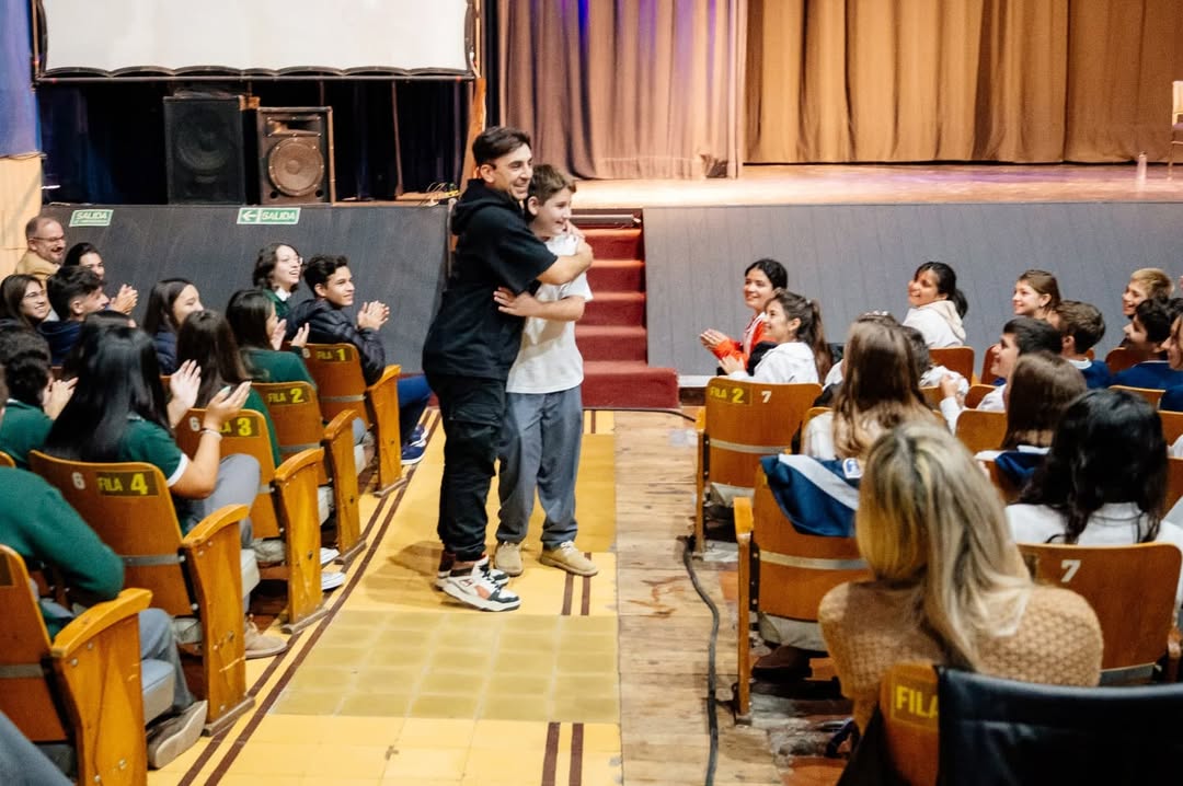 Conexión humana al final de una función